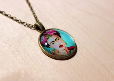 frida, frida kahlo, kahlo, piece, art, artist, jewelry, necklace, glass, pendant, chain, handicraft, cabochon, kaboszony, old gold, culture, painted, frida kahlo, frida kahlo, frida kahlo, frida kahlo, frida kahlo, kahlo